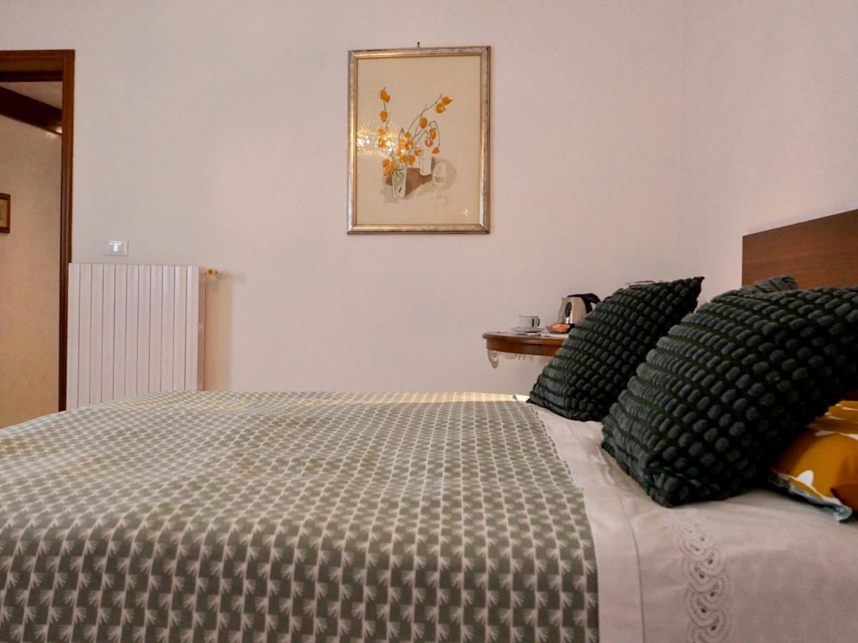 47, Vittorio Veneto Hotel Locorotondo Buitenkant foto